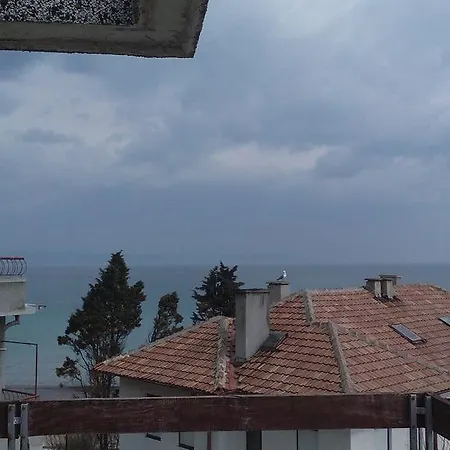 Kraybrezhna 3 Maison d'hôtes 4*