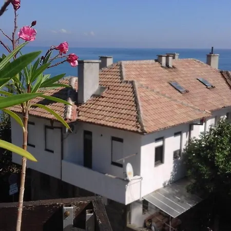 Kraybrezhna 3 Maison d'hôtes 4*