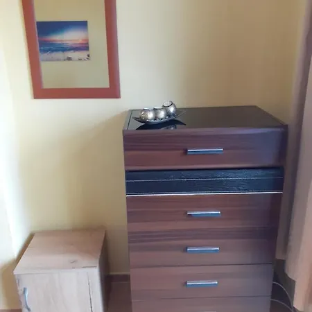 Pensionat Kraybrezhna 3