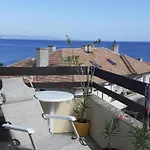 Kraybrezhna 3 Maison d'hôtes Pomorie