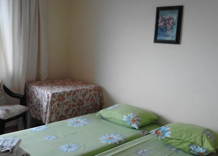 Kraybrezhna 3 Pensjonat Gmina Pomorie